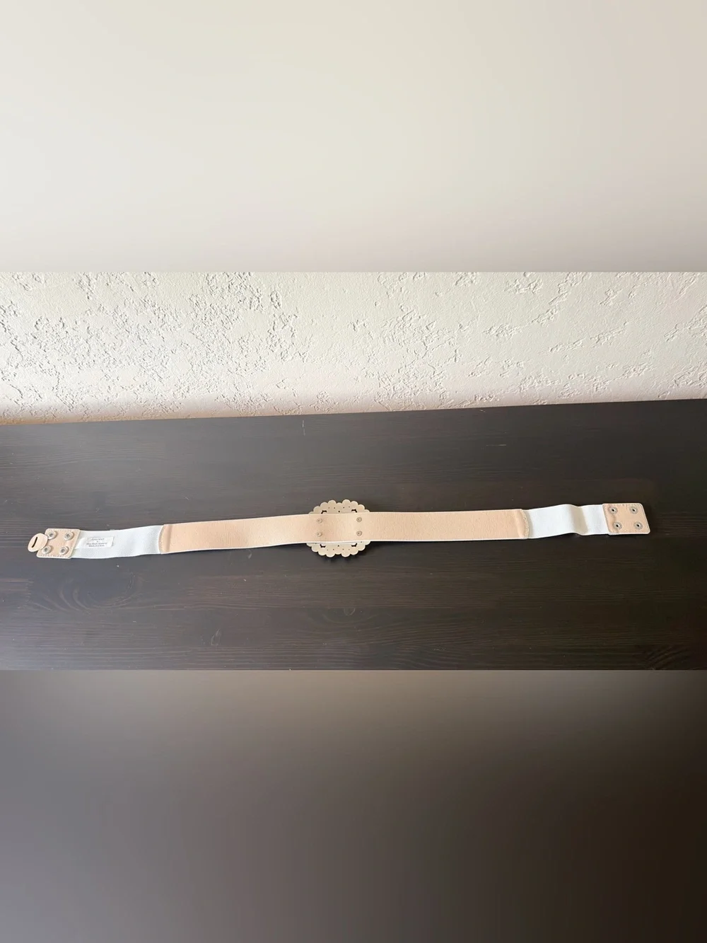 White Stretch Waist Belt Size S Dark Blue Jeweled Medallion Buckle NEW